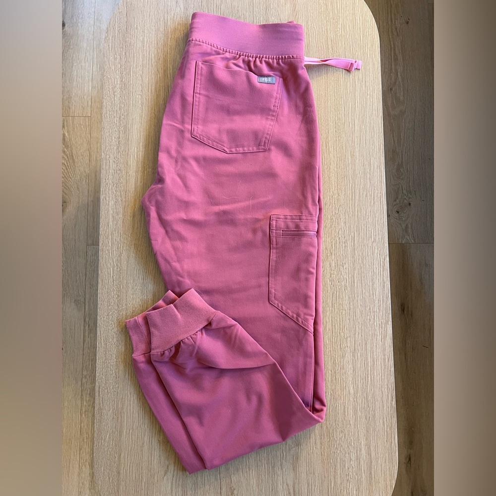 FIGS Mauve Zamora Joggers in size Small Regular - Picture 11 of 12